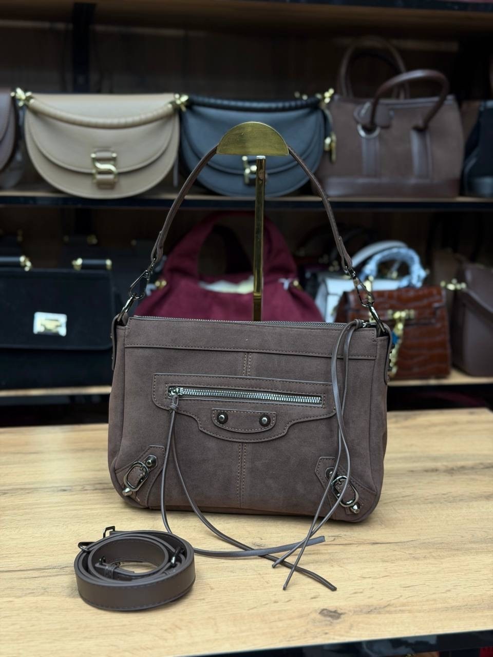 сумка,сумки женская,модная сумка,сумочка,замшевая серая сумка