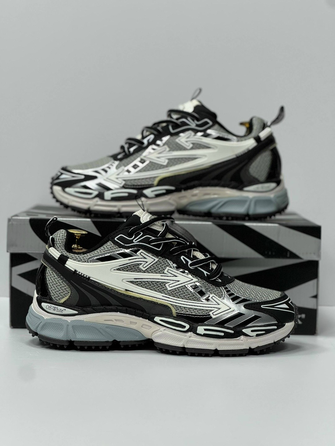 кроссовки off-white be right back,кроссовки off-white,кроссовки off white be right back серые,кроссовки,мужские кроссовки