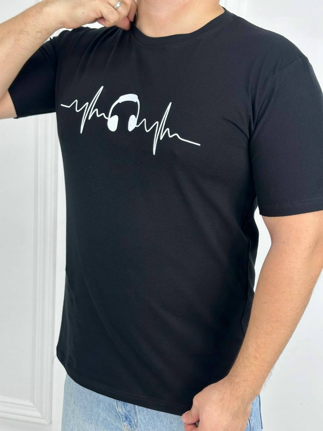 мужская футболка,мужская футболка белая,футболка,футболка с принтом,футболка мужская летняя