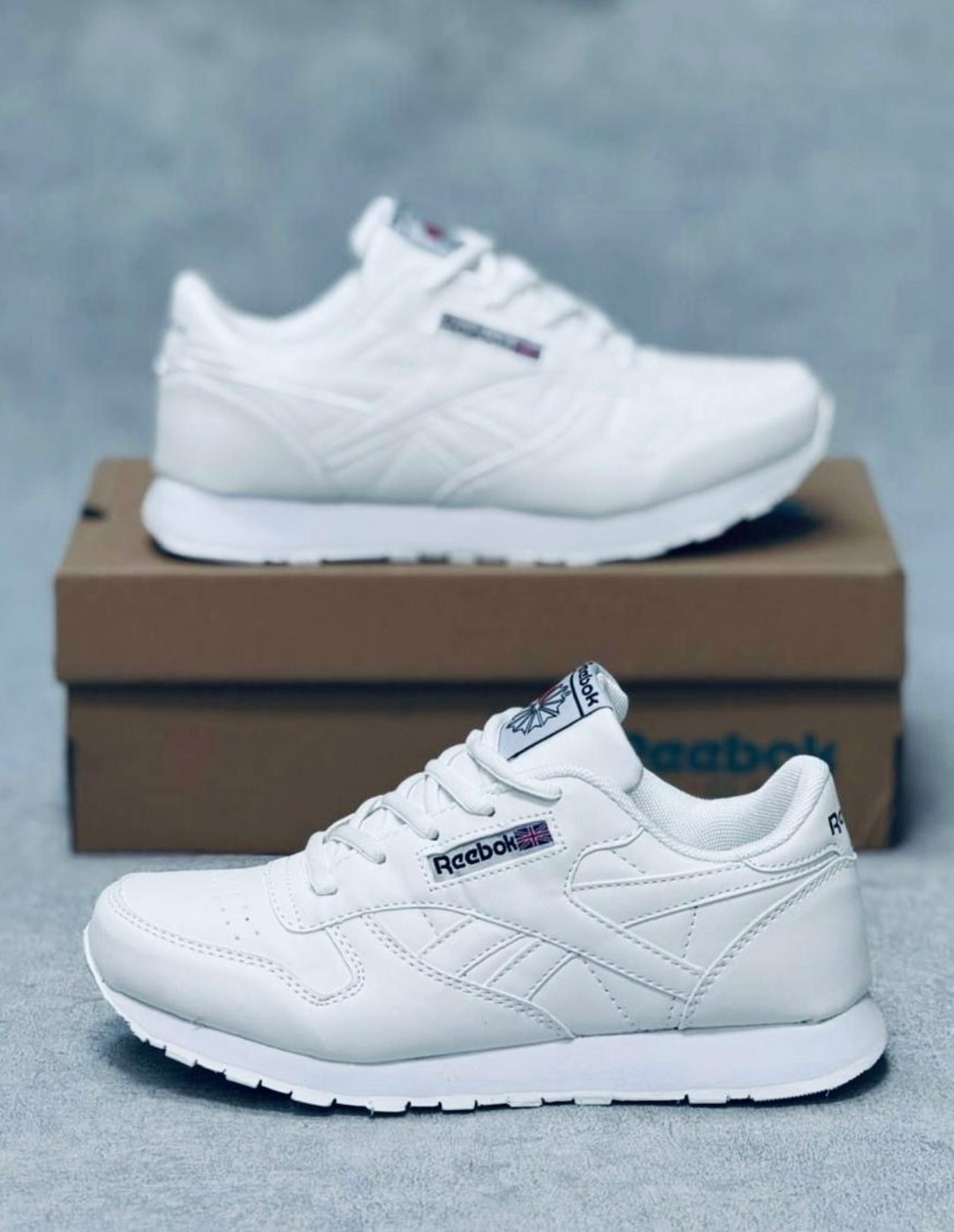 кроссовки reebok classic белые кожаные,кроссовки reebok classic,кроссовки reebok,белые кроссовки reebok,белые мужские кроссовки reebok