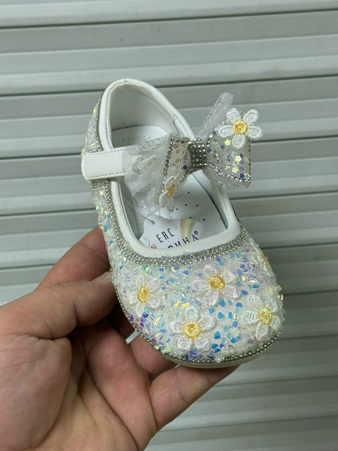 ,туфли для девочек,детские туфли,туфли принцессы,туфли нарядные для девочек