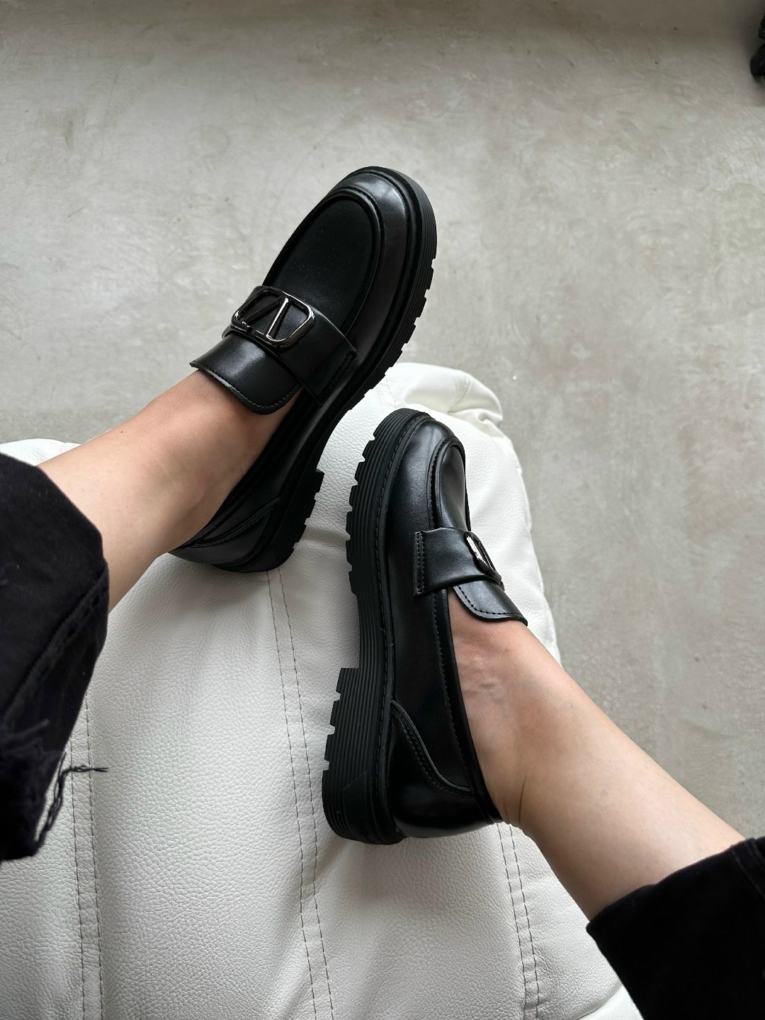 лоферы валентино,лоферы женские,,лоферы женские черные,лоферы луи виттон