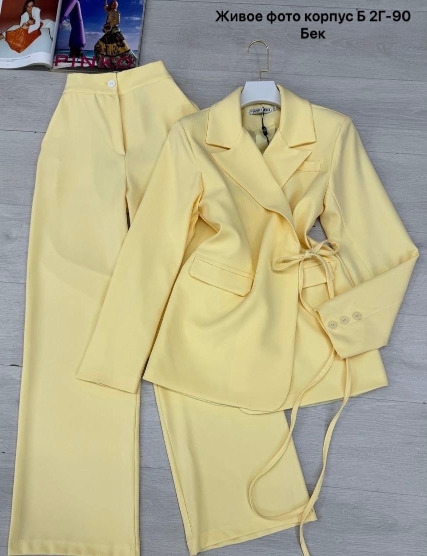 брючный костюм temper 473 желтый,брючный костюм женский 52 54,женские брючные костюмы siliweya из полиэстера,женский брючный костюм,брючный костюм желтого цвета женский