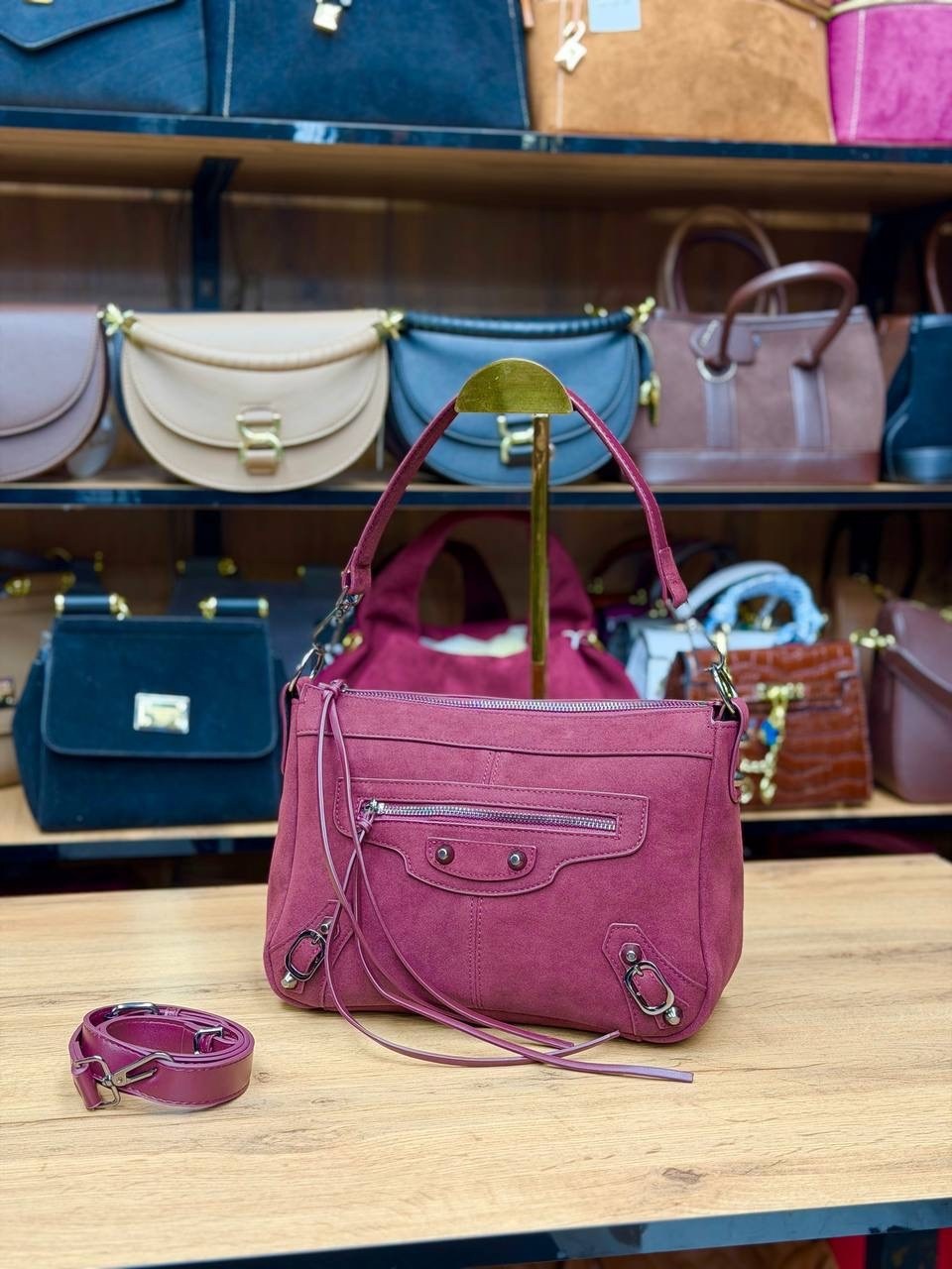 сумка,сумки женская,модная сумка,сумочка,замшевая серая сумка