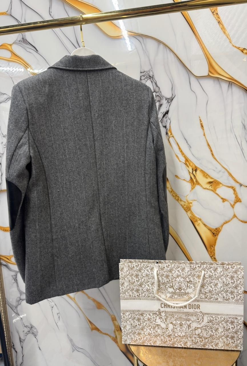 модные костюмы,жакет,пиджак,серый пиджак,костюм с пиджаком
