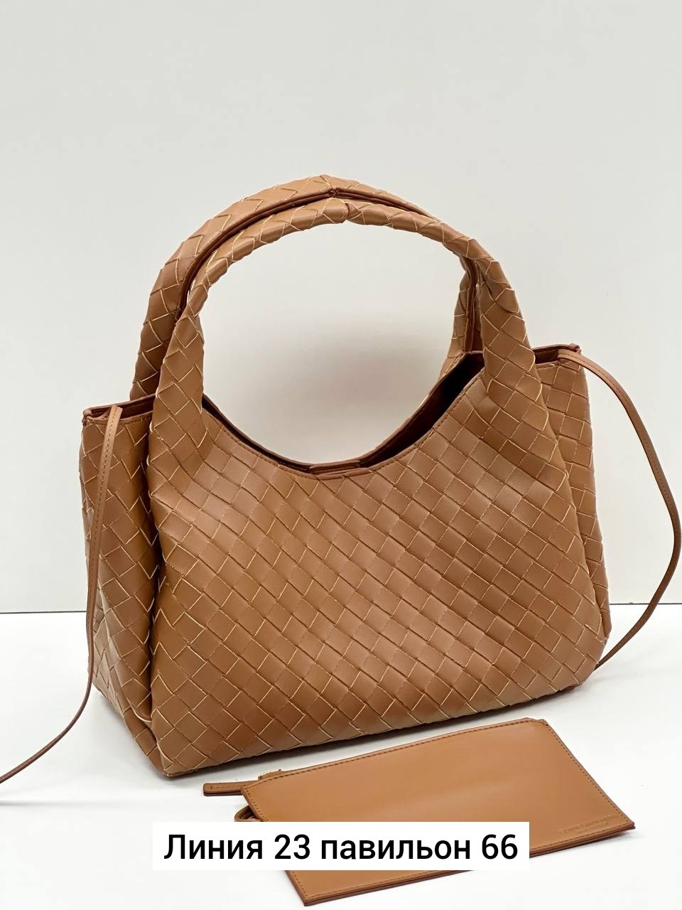 кожаная сумка bottega veneta parachute large бордовая,сумка хобо бордовая плетеная с узлом боттега,сумка bottega veneta,сумка маленькая плетеная с узлом bottega veneta,кожаная женская сумка bottega ve