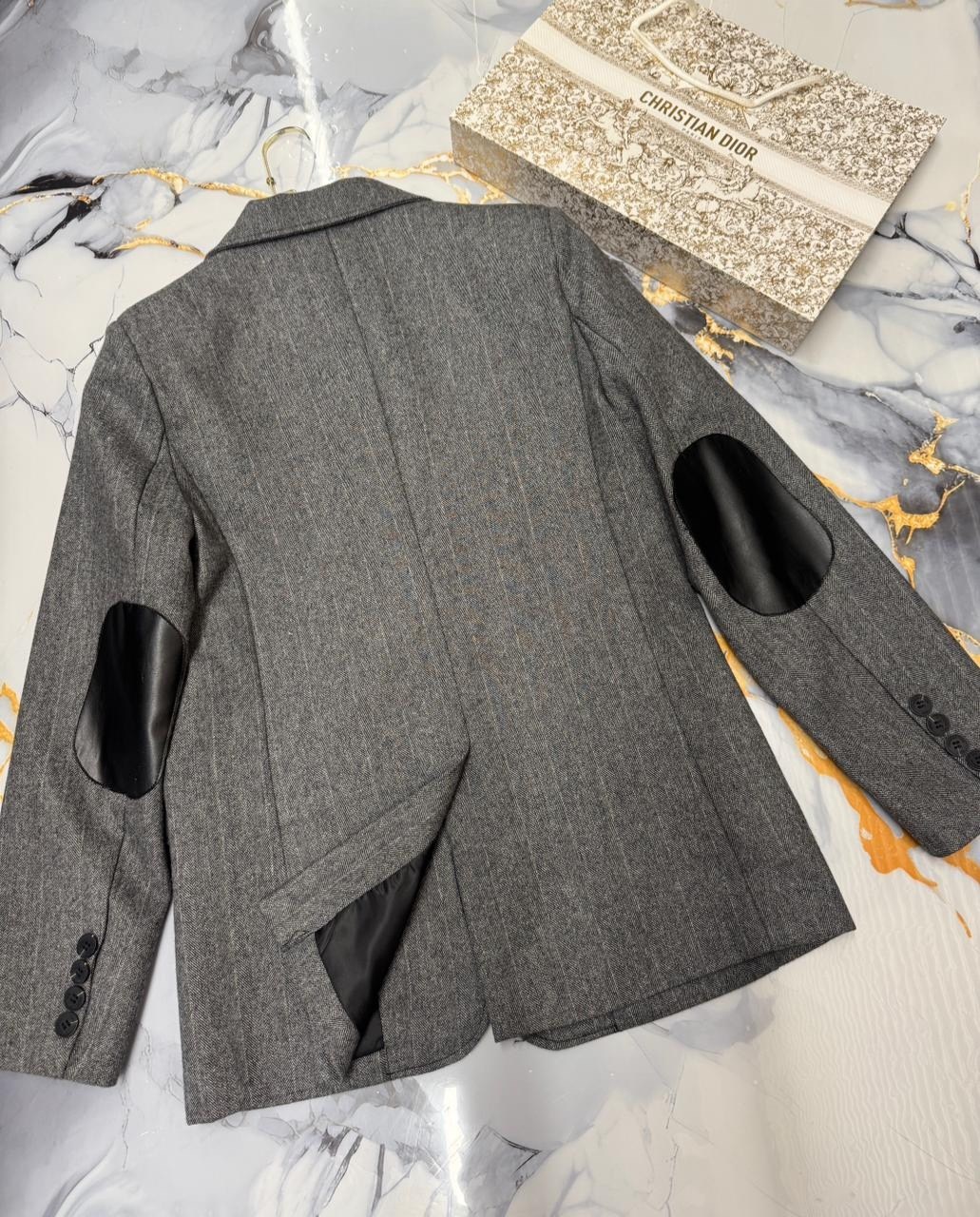 модные костюмы,жакет,пиджак,серый пиджак,костюм с пиджаком