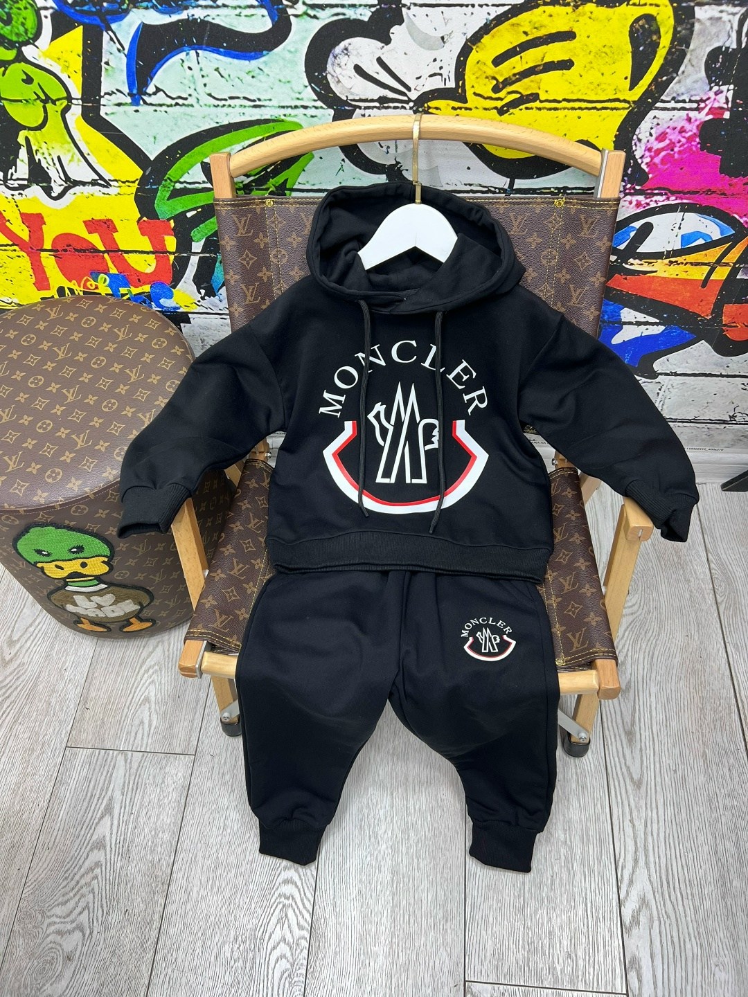 спортивный костюм moncler,спортивный костюм монклер,спортивные костюмы,одежда для мальчика,костюм moncler