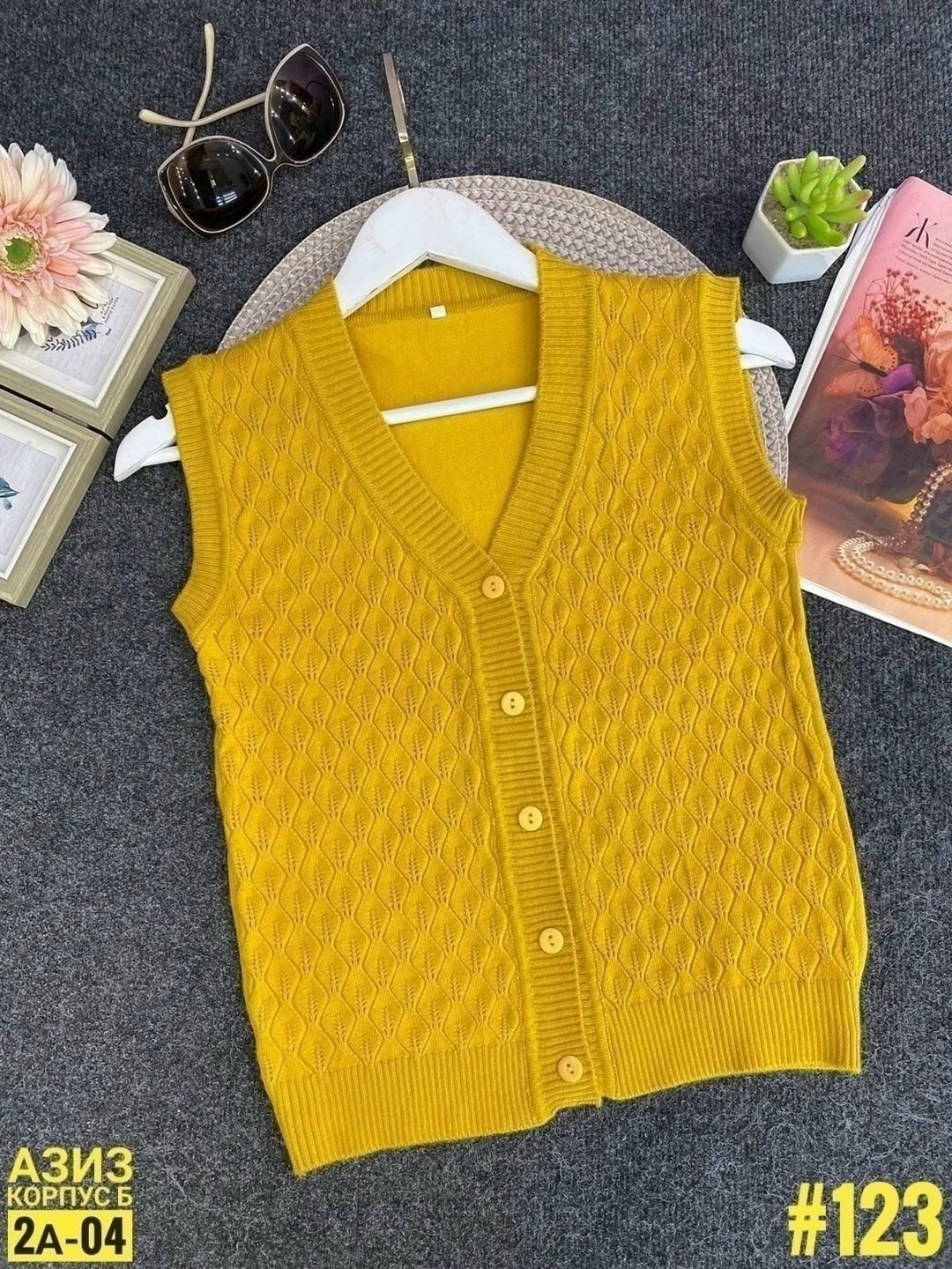 вязаный жилет,вязаная жилетка,жилетка женская,трикотажный жилет,жилет женская вязаная