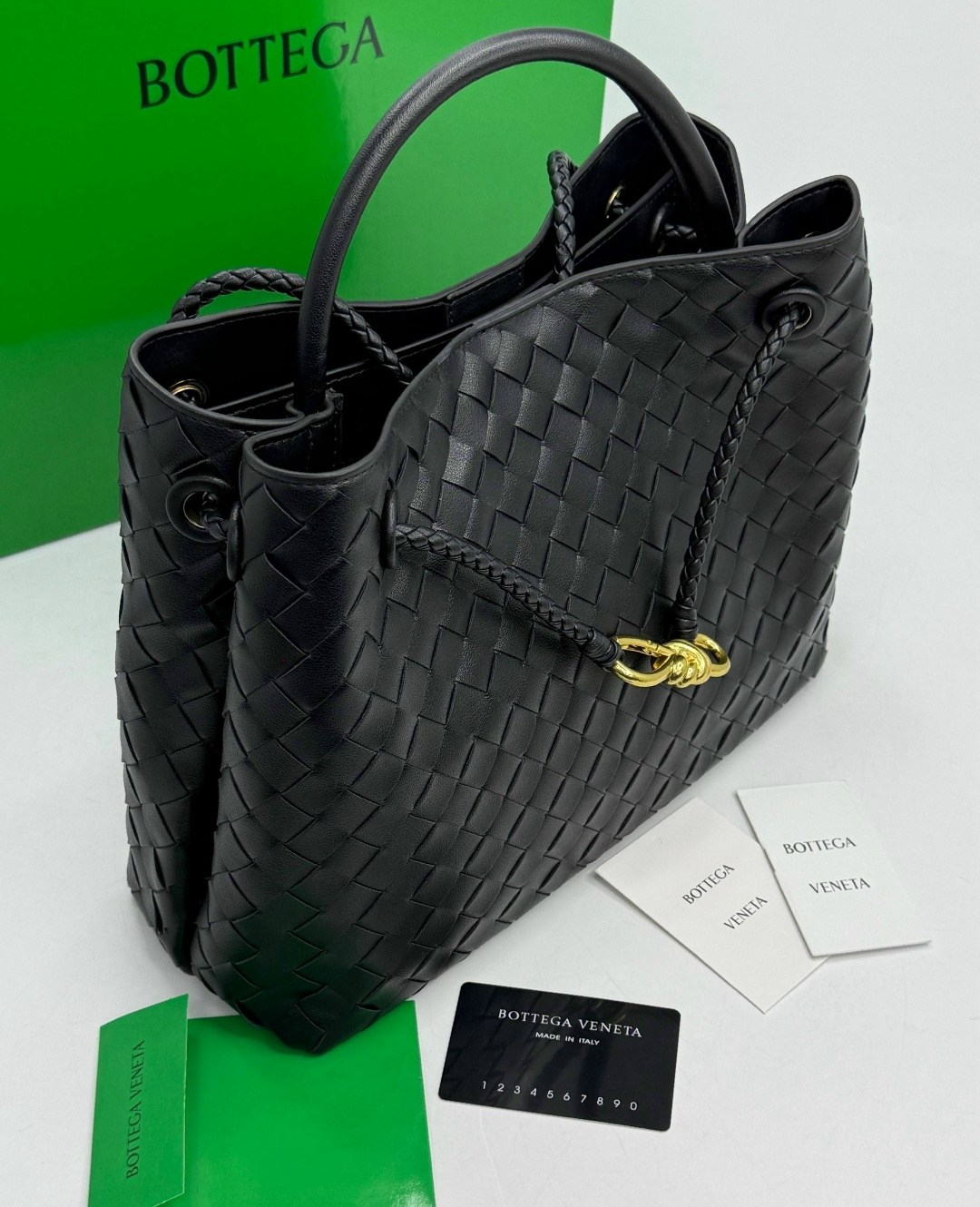 сумка женская bottega veneta,сумка bottega veneta,черная женская сумка bottega veneta,bottega veneta сумка на плечо,сумка-тоут bottega veneta