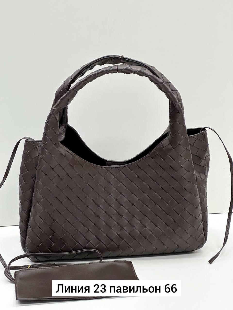 кожаная сумка bottega veneta parachute large бордовая,сумка хобо бордовая плетеная с узлом боттега,сумка bottega veneta,сумка маленькая плетеная с узлом bottega veneta,кожаная женская сумка bottega ve