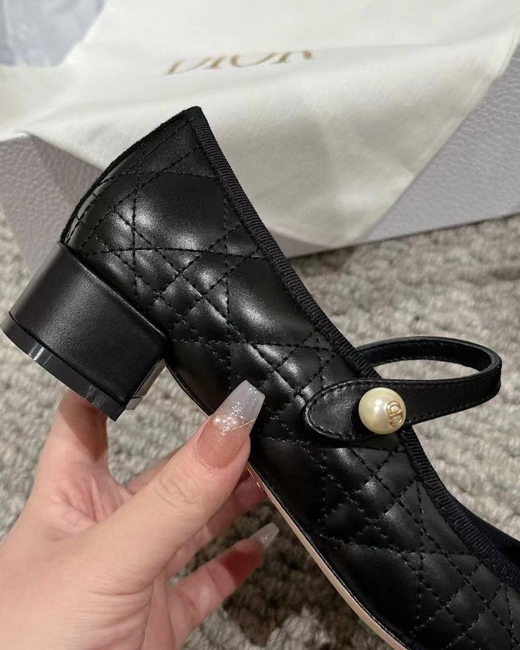 женские туфли на плоской подошве,туфли мэри джейн,женские туфли мэри джейн,туфли женские,туфли на плоской подошве