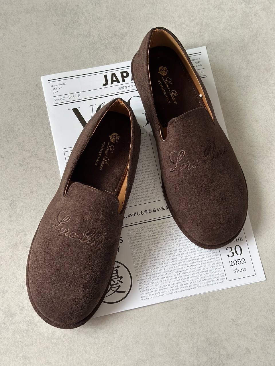 туфли лоферы замшевые на плоской подошве,лоферы замшевые,туфли лоферы замшевые на плоской подошве серо-коричневые,лоферы из натуральной замши saivuil,лоферы замша