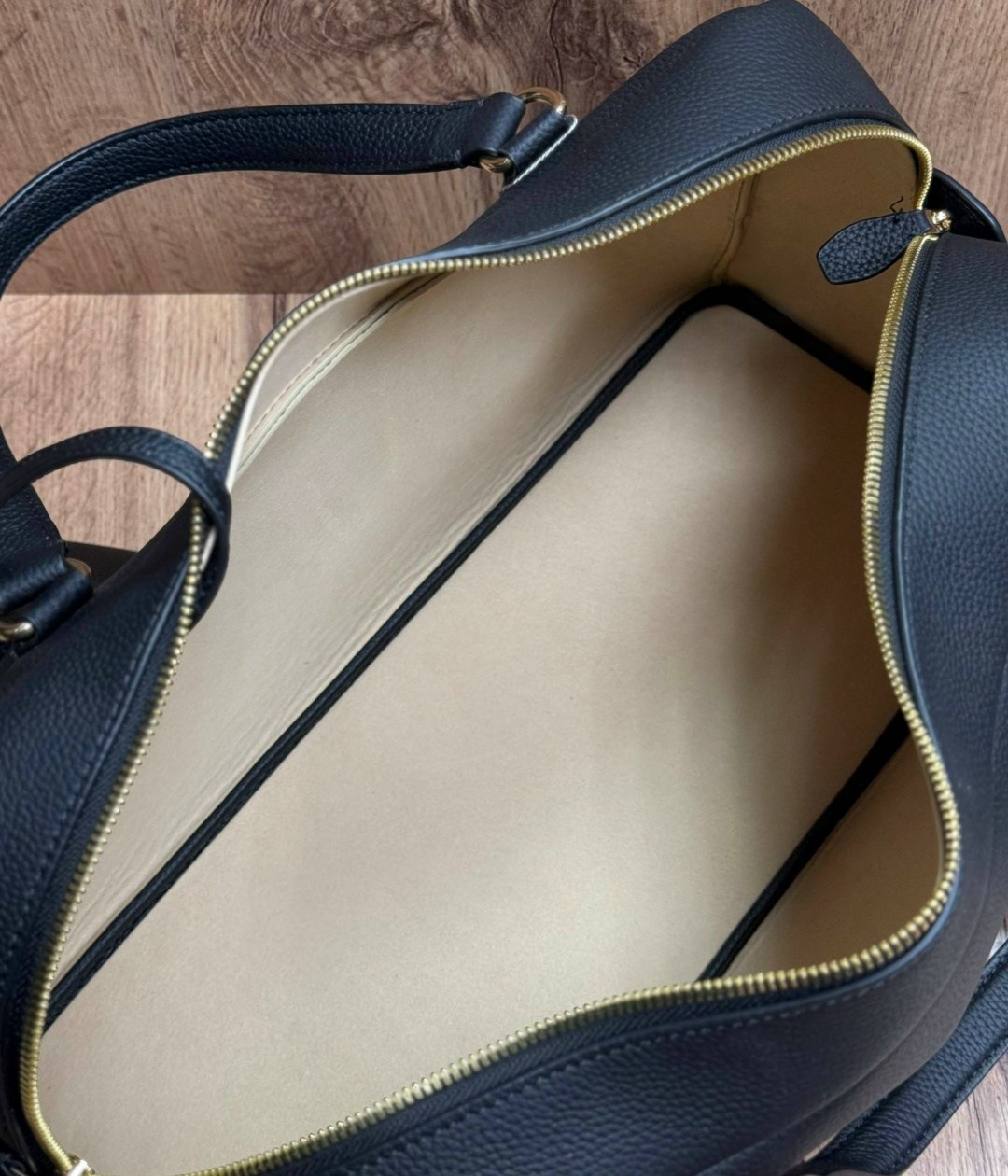 сумка,женская сумка,сумки для женщин,кожаная сумка,классическая сумка