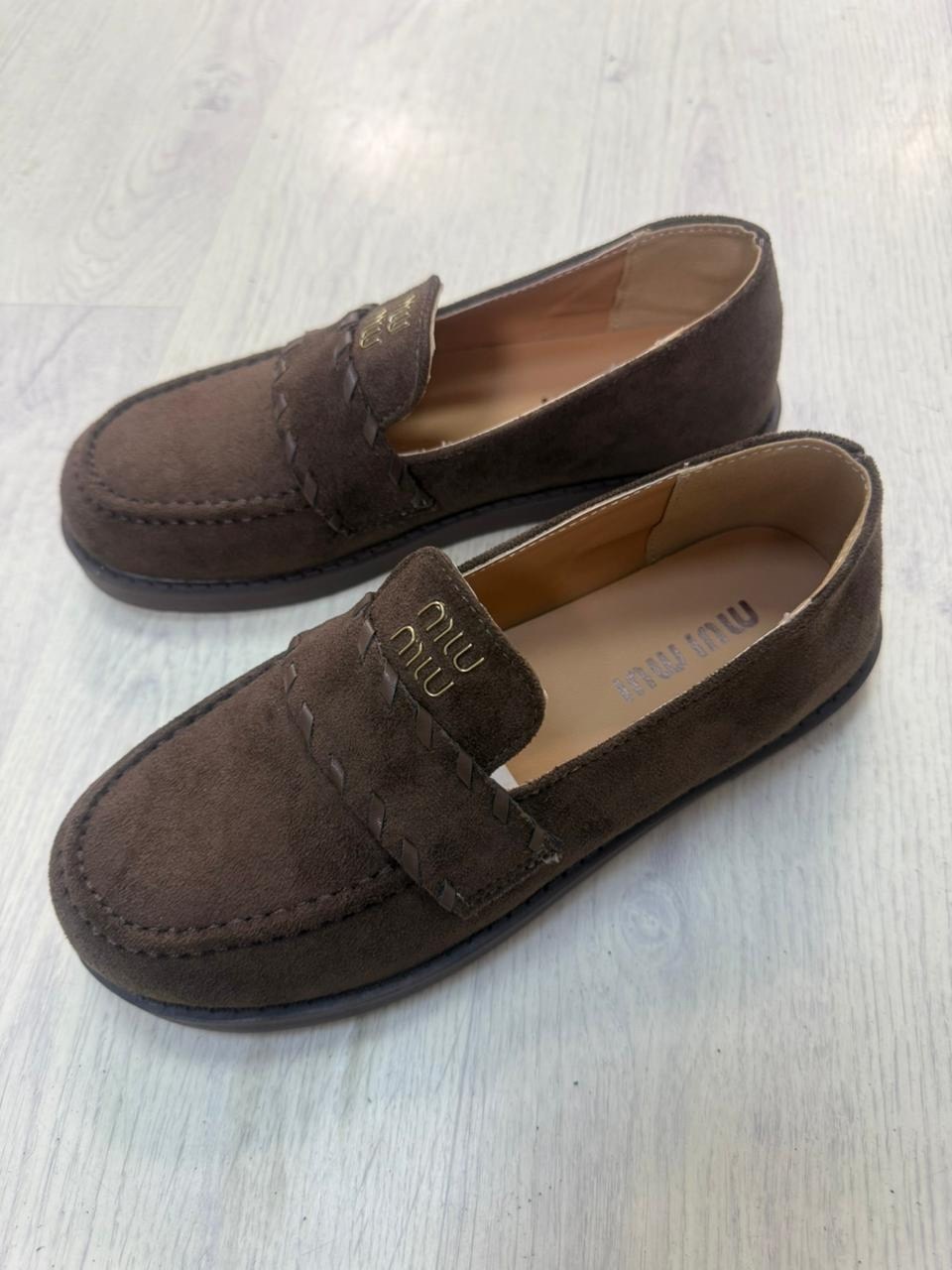 лоферы замшевые,замшевые лоферы gommino tod's junior коричневый,,лоферы повседневные,женские лоферы