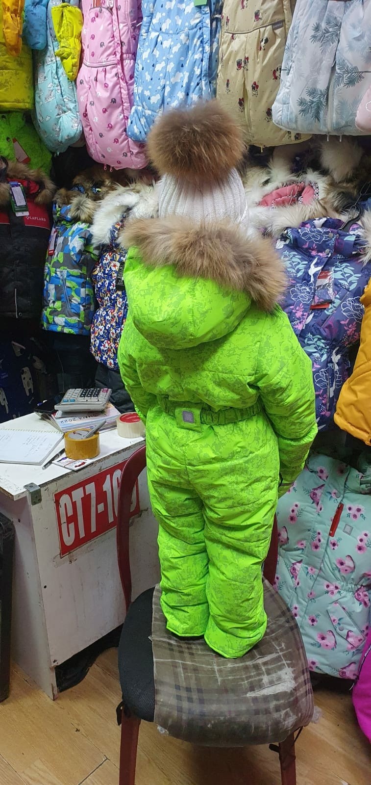салатовый комбинезон детский,комбинезон зимний детский,комбинезон зимний для девочки из мембраны,комбинезон зимний для девочек,комбинезон утепленный