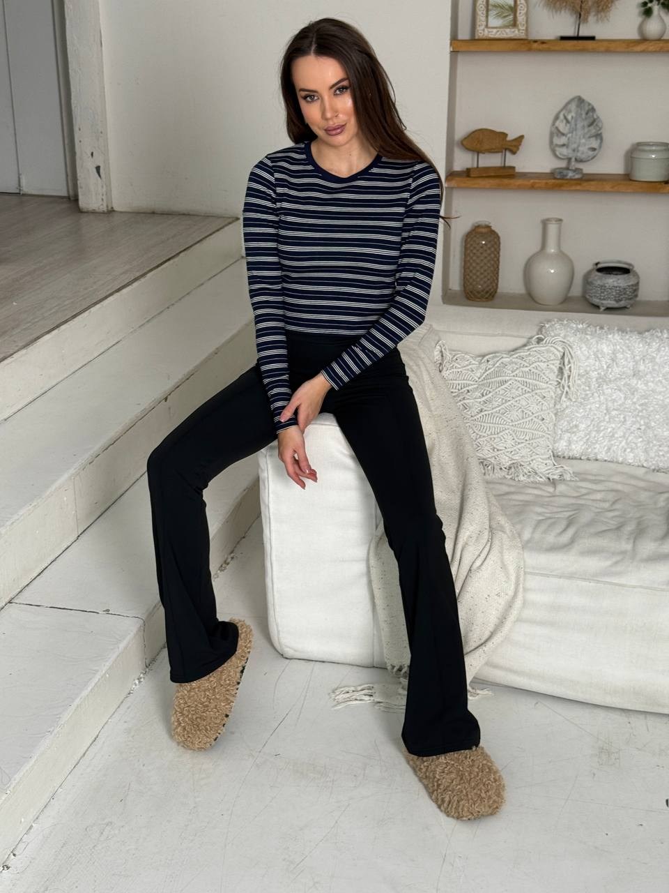 брюки классические,брюки черные,широкие брюки,черные джинсы клеш,черные штаны клеш