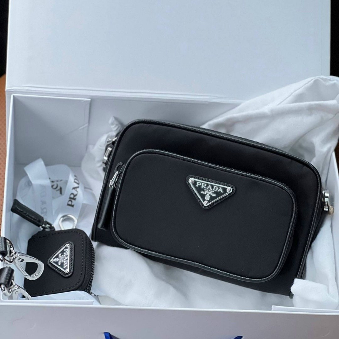 прада сумка,prada nylon shoulder bag,prada re-nylon and brushed leather shoulder bag - black,мужская сумка,сумка prada