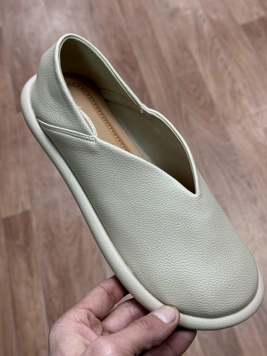 ,кожаные тапочки,тапочки домашние кожаные женские,домашние тапочки,тапочки мужские