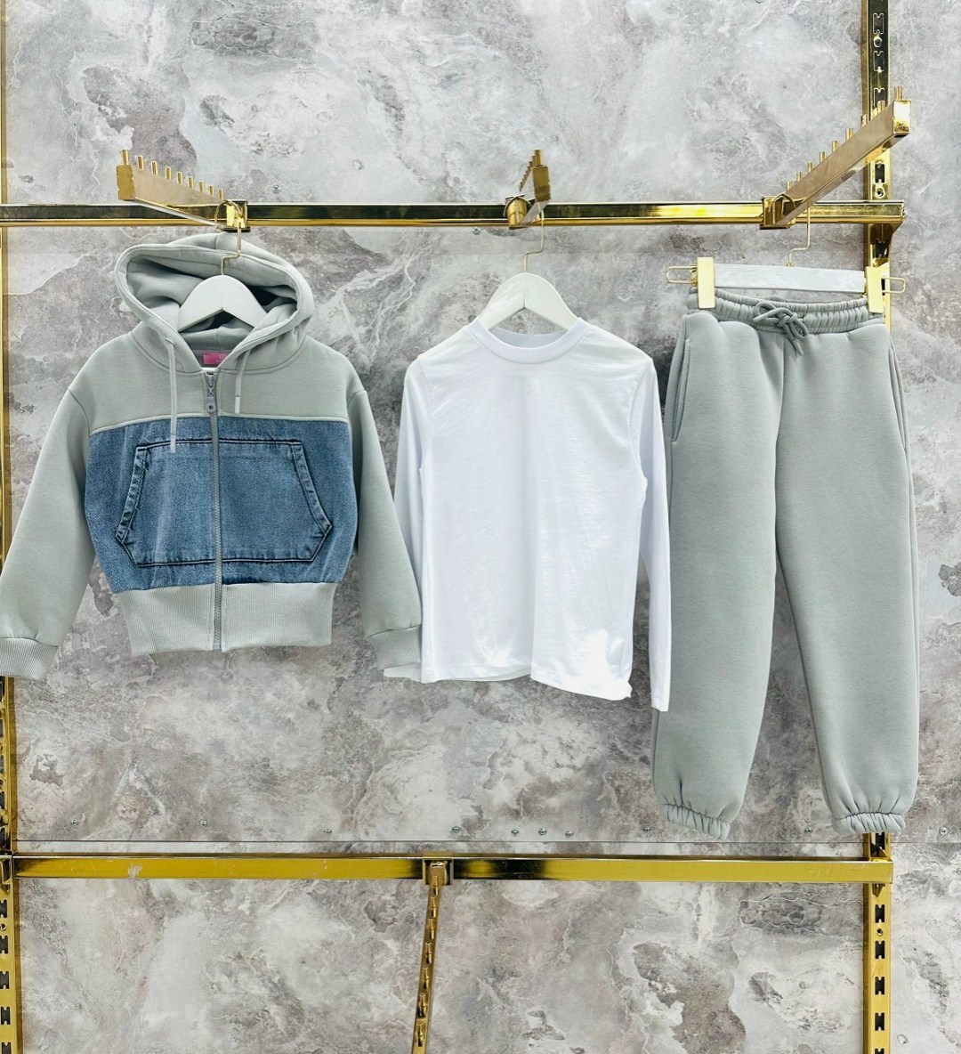 стильные дети,детский костюм,костюмы детские,детский стиль одежды,спортивные костюмы для девочек