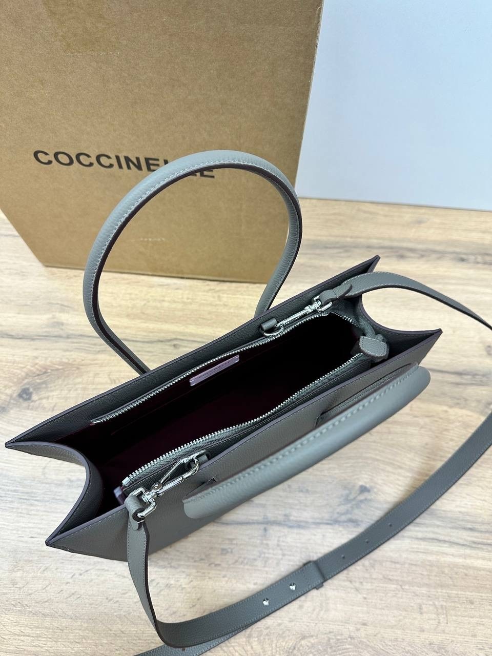 coccinelle сумка на плечо шоппер myrtha maxi log,сумка coccinelle,coccinelle сумка на плечо шоппер,coccinelle сумка шоппер,сумка женская coccinelle