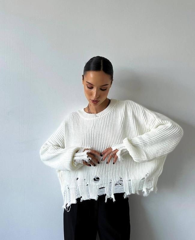 свитер розовый,свитер рваный розовый,свитер удлиненная,рваный свитер женский,свитер в стиле оверсайз