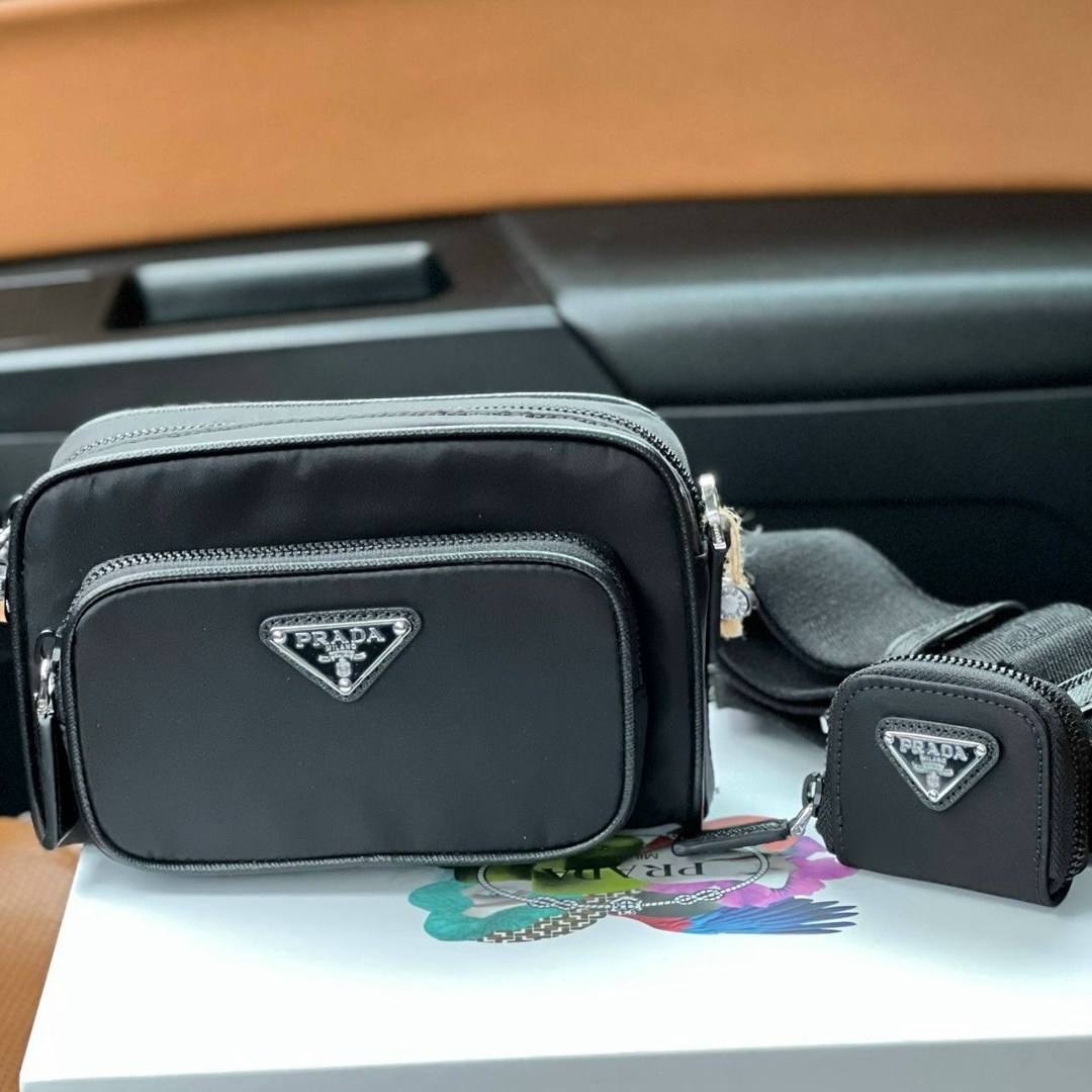 прада сумка,prada nylon shoulder bag,prada re-nylon and brushed leather shoulder bag - black,мужская сумка,сумка prada