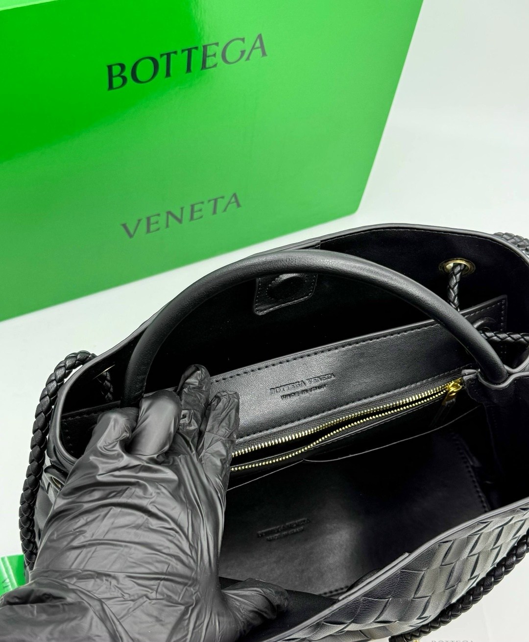 сумка женская bottega veneta,сумка bottega veneta,черная женская сумка bottega veneta,bottega veneta сумка на плечо,сумка-тоут bottega veneta