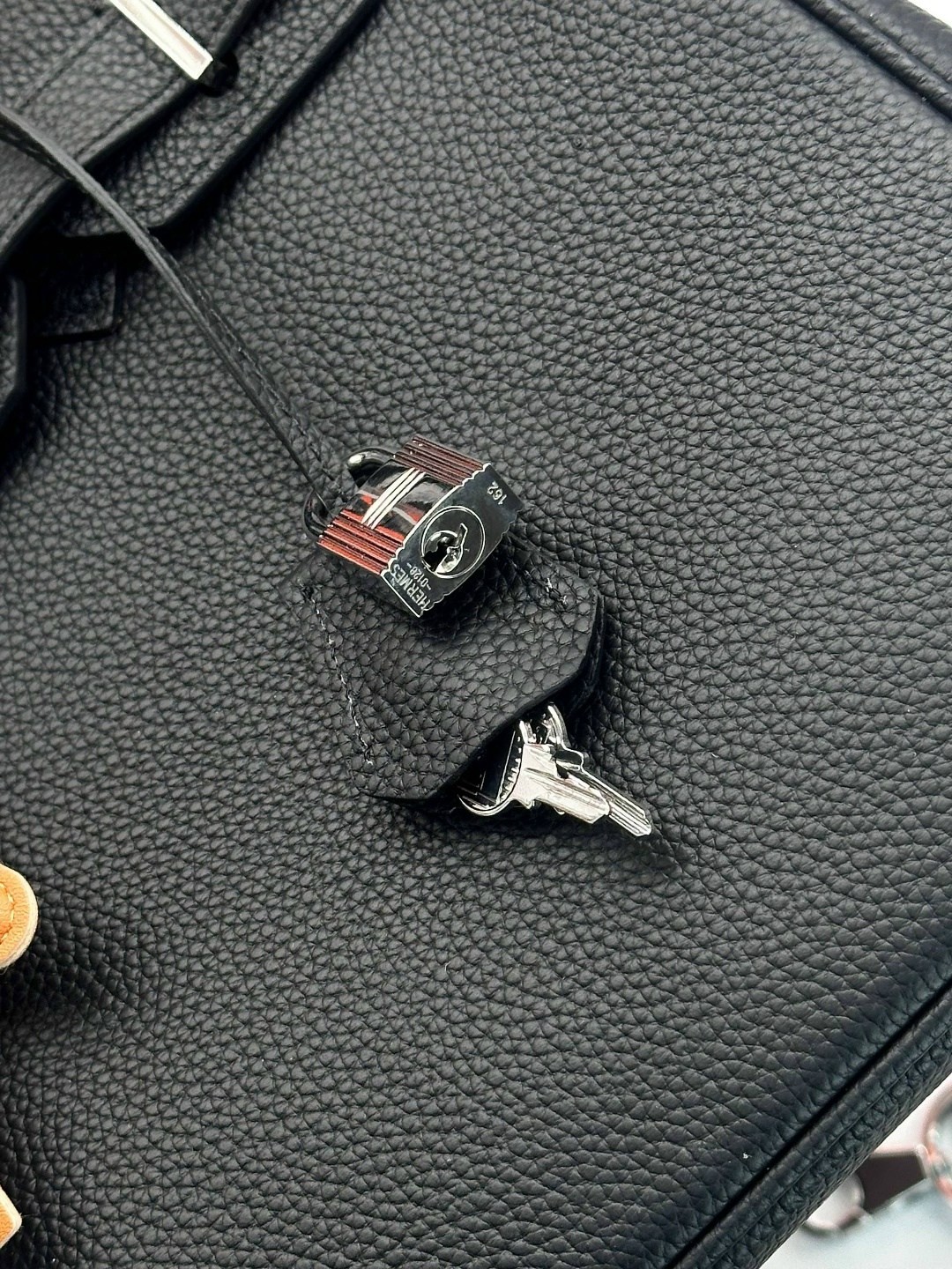 сумка hermes birkin 35 гермес темно-серый,hermes сумка,женская сумка hermes,сумка серая hermes birkin гермес биркин эрмес 35,сумка hermes birkin 35 гермес биркин люкс