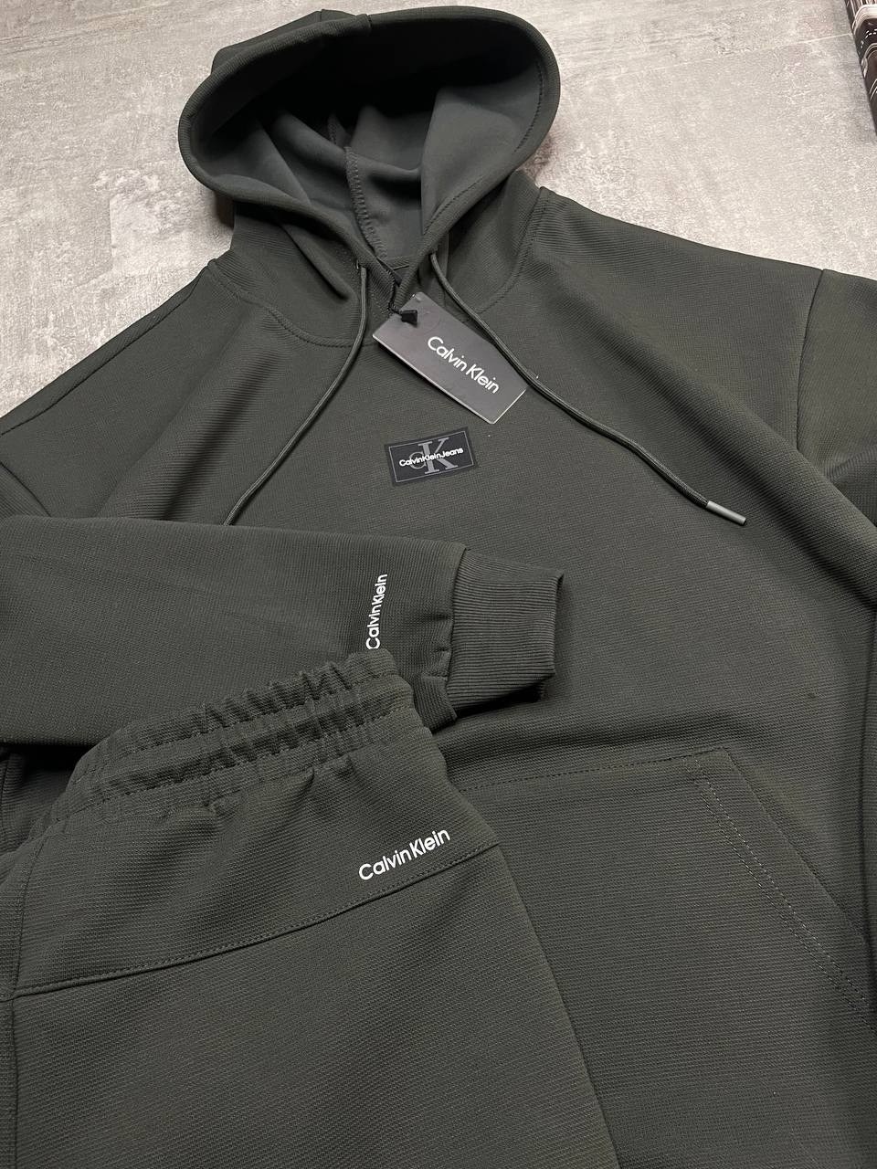 спортивный костюм stone island,спортивные костюмы,спортивный костюм calvin klein,спортивный костюм мужской