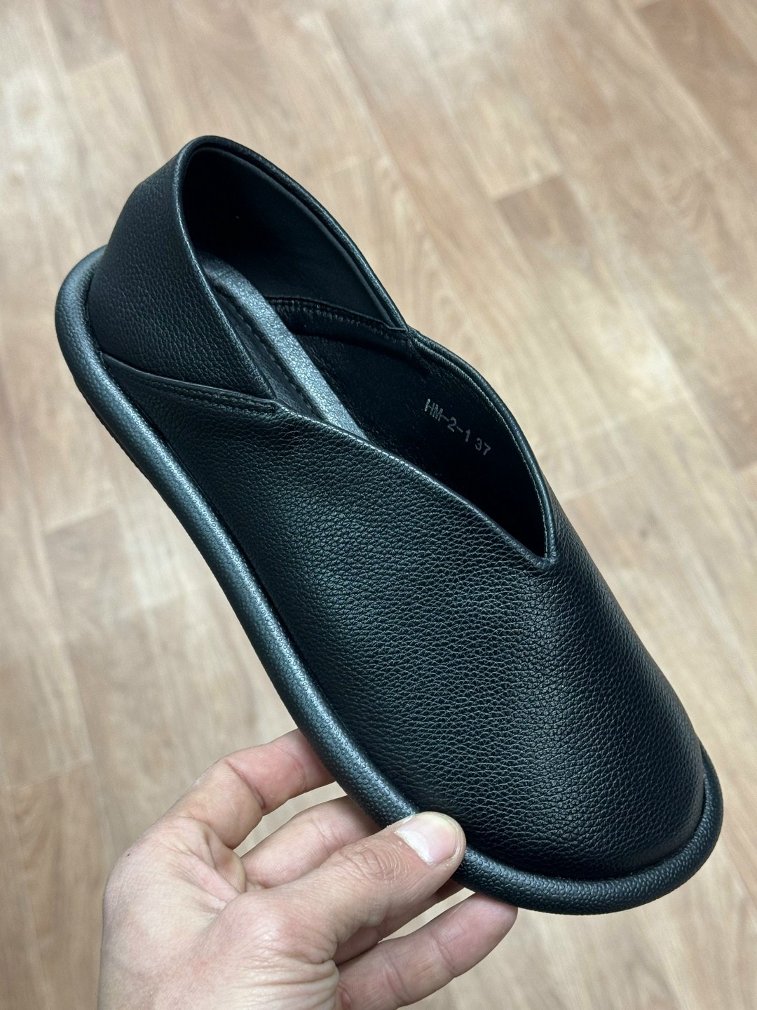 ,кожаные тапочки,тапочки домашние кожаные женские,домашние тапочки,тапочки мужские