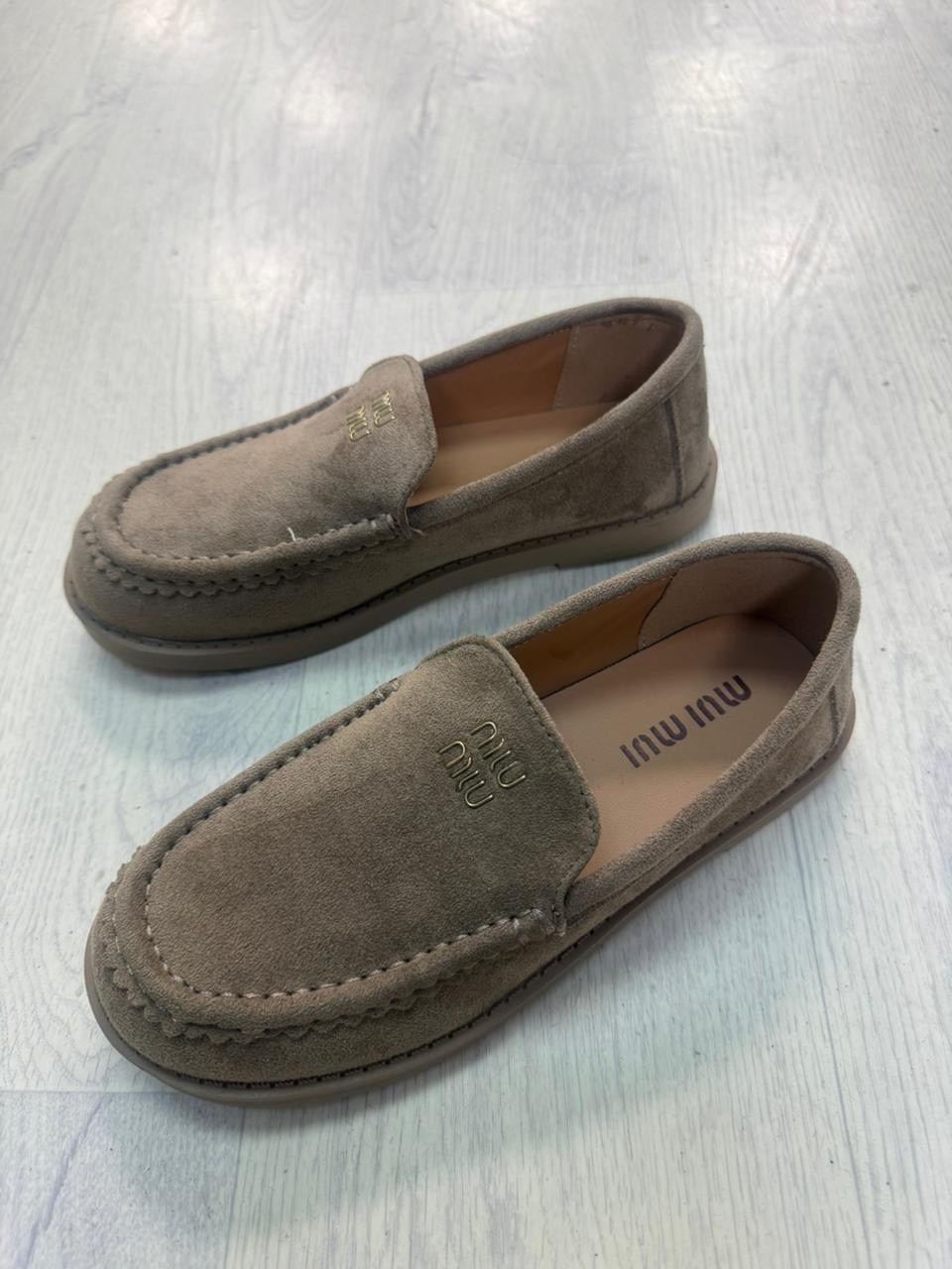 лоферы замшевые,замшевые лоферы gommino tod's junior коричневый,,лоферы повседневные,женские лоферы