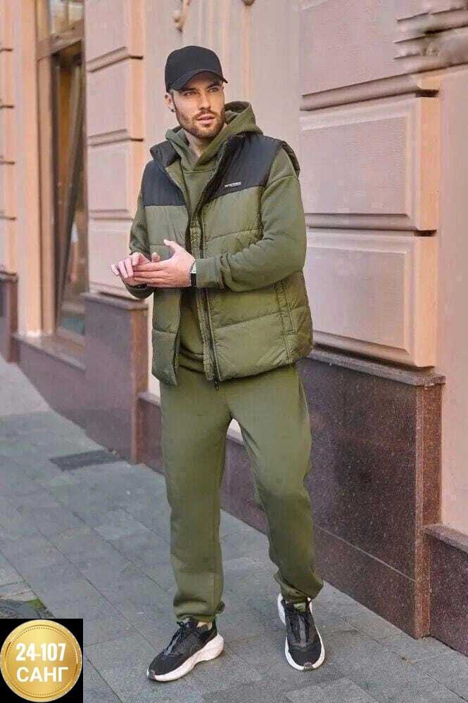 мужской теплый спортивный костюм на флисе с жилетом,спортивный костюм тройка мужской с жилетом,теплый мужской спортивный костюм тройка с жилетом,спортивный костюм тройка с жилеткой,спортивный мужской