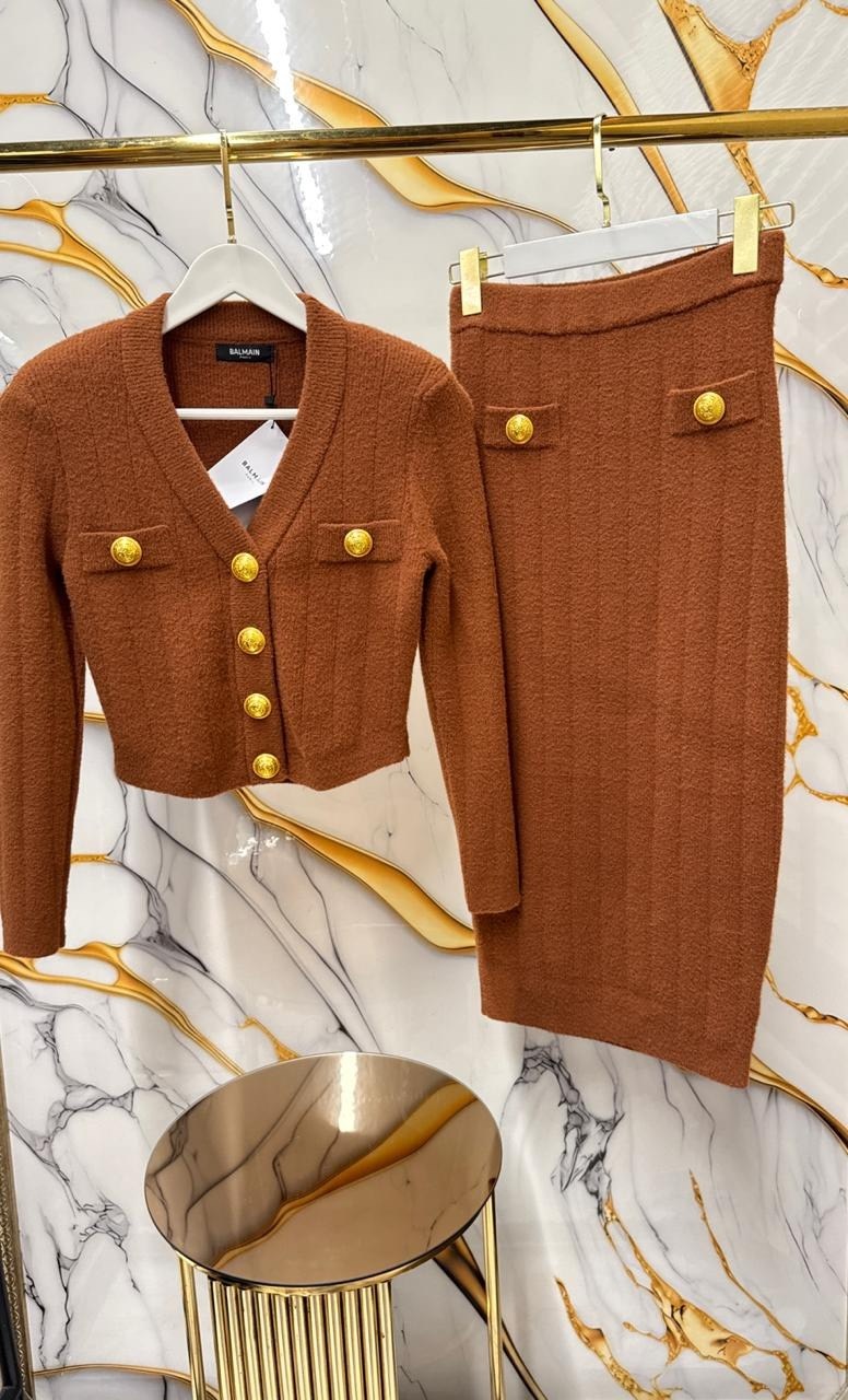 женский твидовый костюм из двух предметов,костюм с юбкой твидовый,костюм с юбкой,женский твидовый костюм