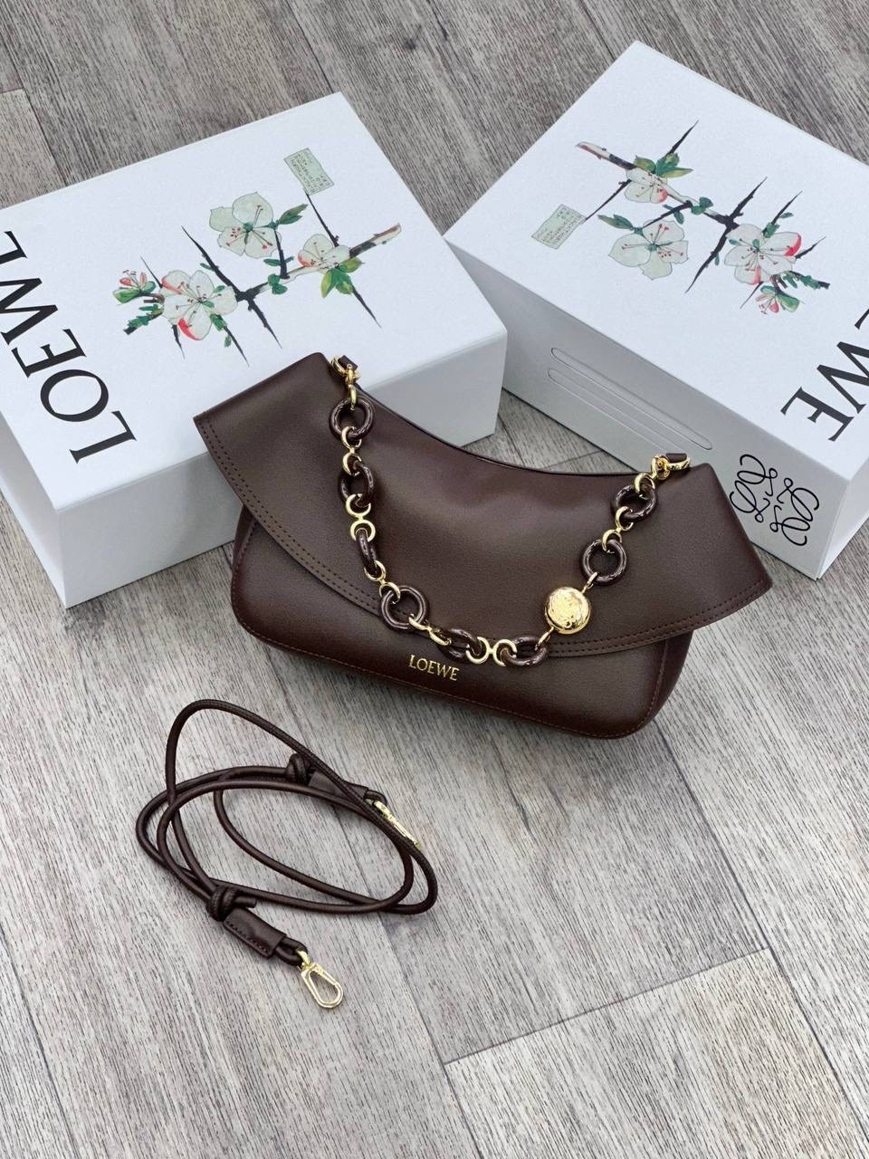 loewe сумка,сумка,сумка женская,сумка женская loewe цепь комбинированная loewe 506104765,элегантная сумка