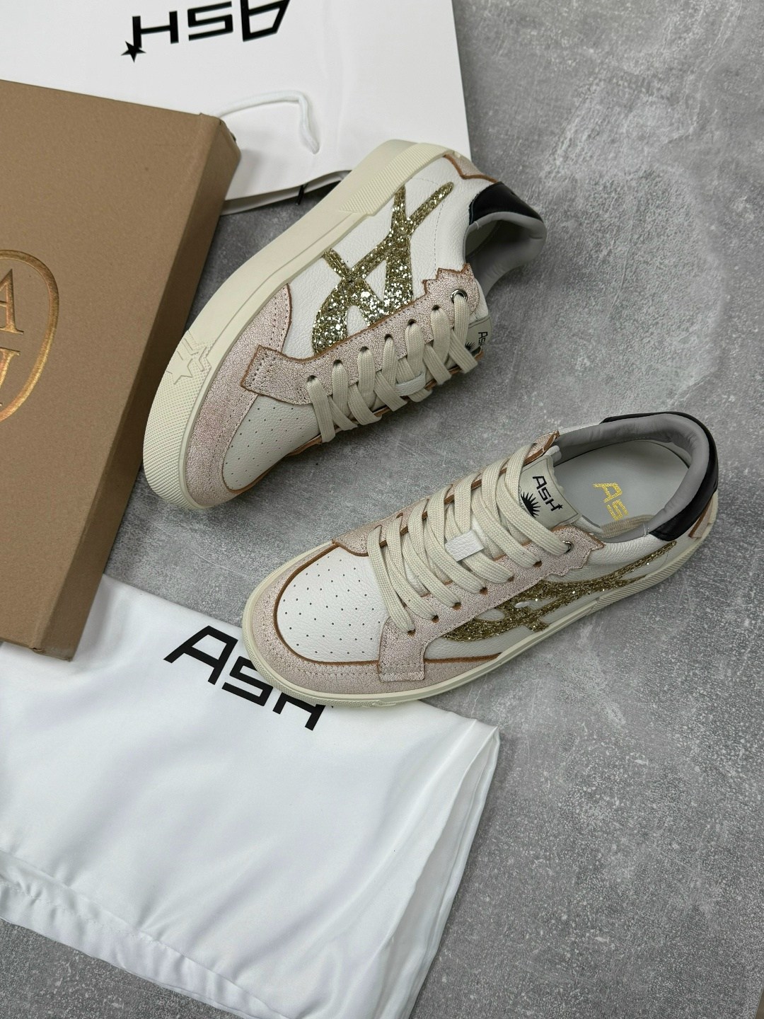 ,женские кроссовки,кроссовки golden goose, женская,кроссовки повседневные