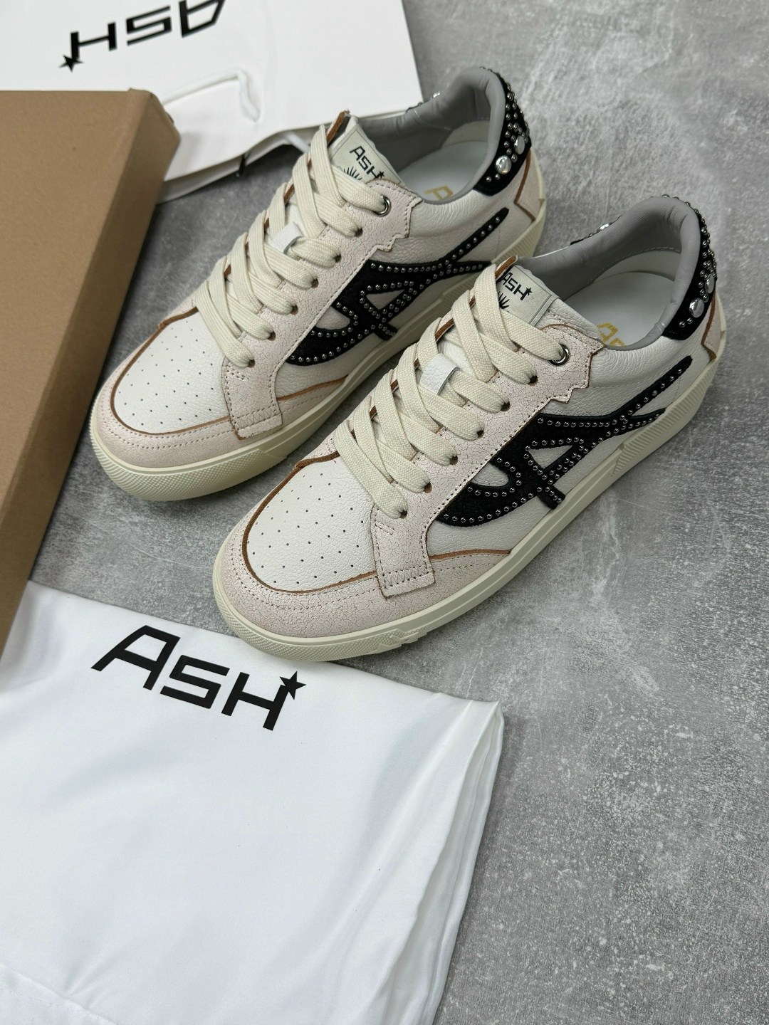 ,женские кроссовки,кроссовки golden goose, женская,кроссовки повседневные