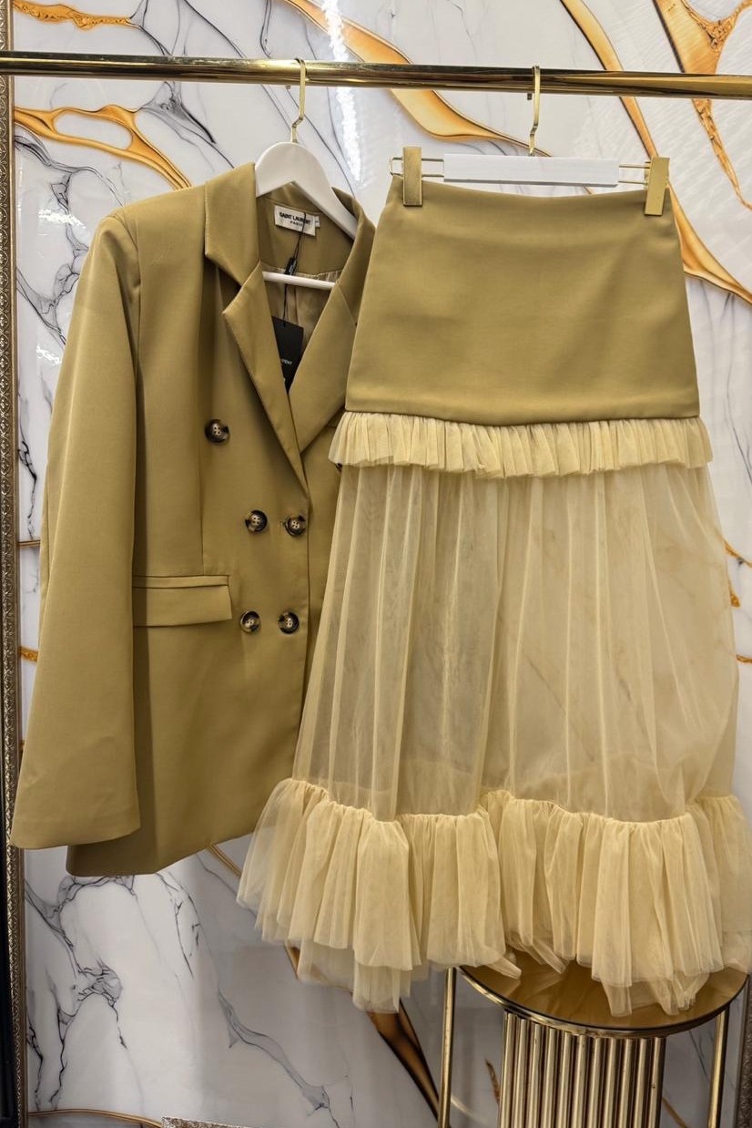 стильный костюм,костюм с юбкой,костюм комплекты,костюм женский с юбкой