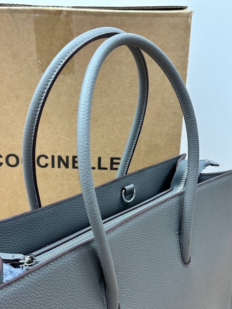 coccinelle сумка на плечо шоппер myrtha maxi log,сумка coccinelle,coccinelle сумка на плечо шоппер,coccinelle сумка шоппер,сумка женская coccinelle