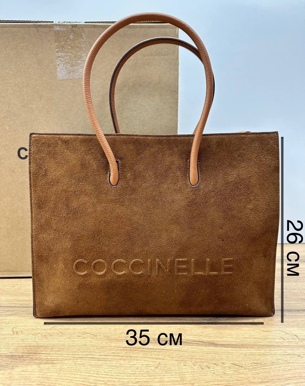 coccinelle женская сумка myrtha из натуральной кожи коричневый цвет,coccinelle сумка,замшевая сумка,замшевая сумка шоппер,coccinelle сумка на плечо шоппер