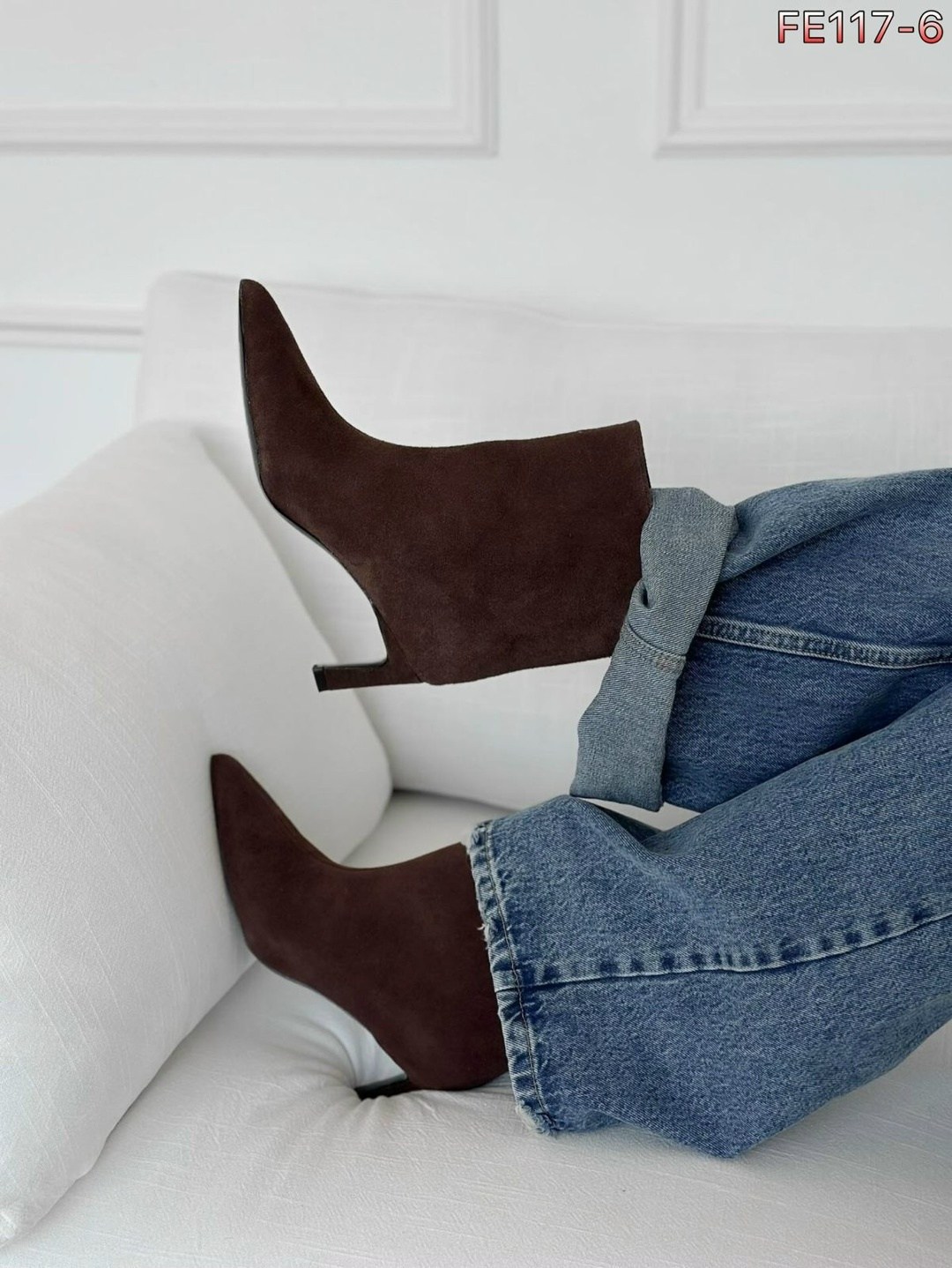 ботильоны замшевые,женские ботильоны,ботильоны модные,ботильоны,замшевые женские ботильоны с острым носком на