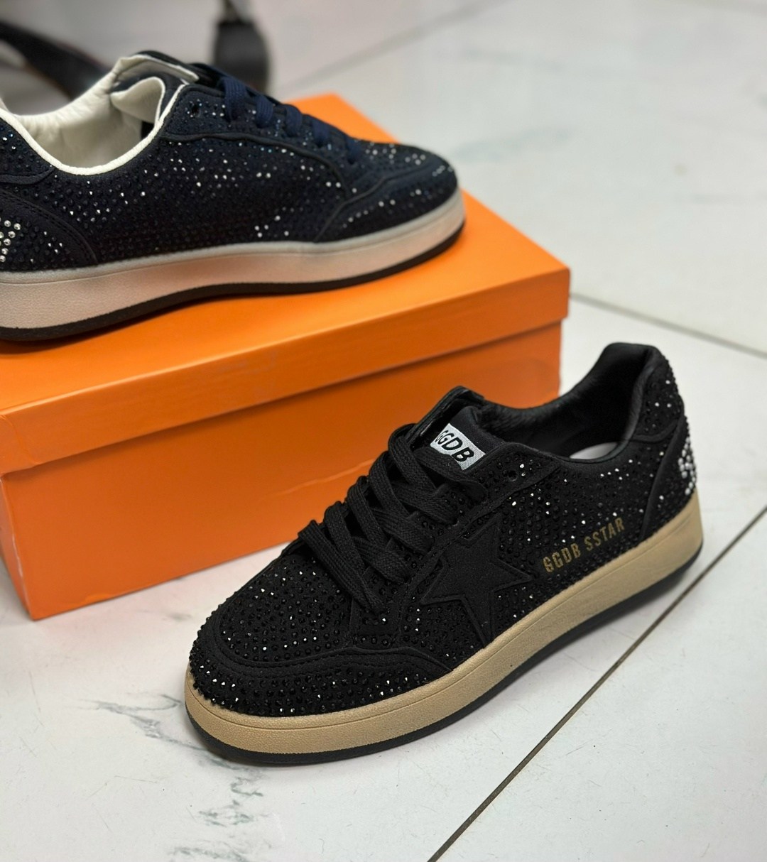 кроссовки golden goose с пайетками на платформе,,кеды golden goose,кеды луи виттон мужские оригинал,кроссовки golden goose