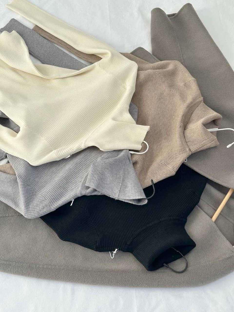 водолазка лапша,водолазка,трикотажный свитер,водолазка рубчик,вязаный свитер с высоким воротником