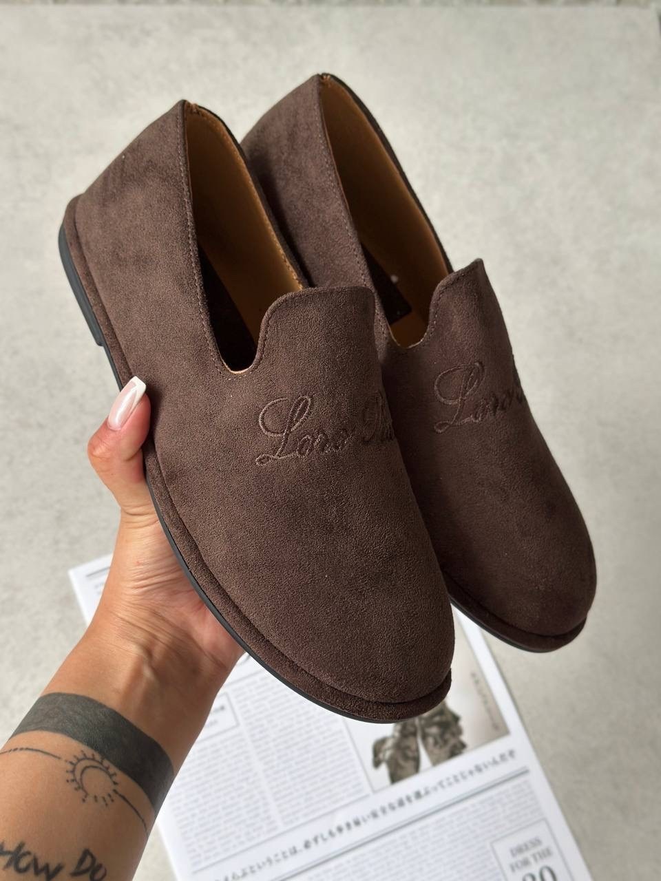 туфли лоферы замшевые на плоской подошве,лоферы замшевые,туфли лоферы замшевые на плоской подошве серо-коричневые,лоферы из натуральной замши saivuil,лоферы замша