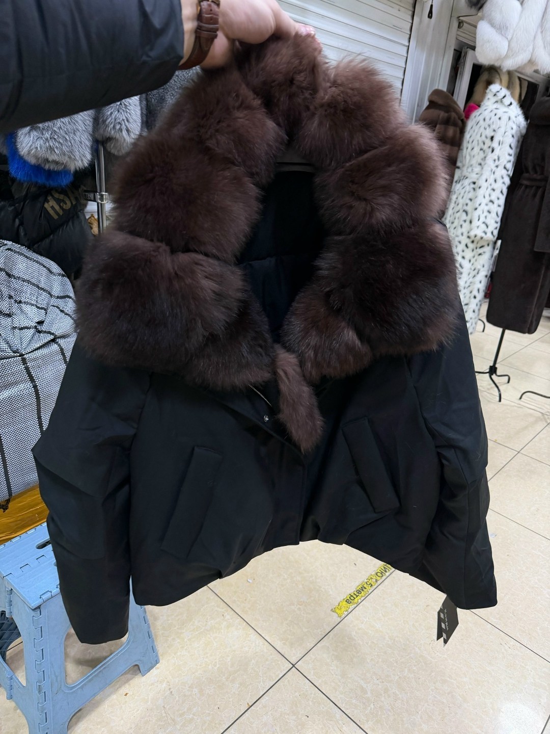 куртка - пуховик с мехом песца city furs,пуховик с натуральным мехом,пуховик женский с натуральным мехом,куртка с мехом,пуховик с натуральным песцом