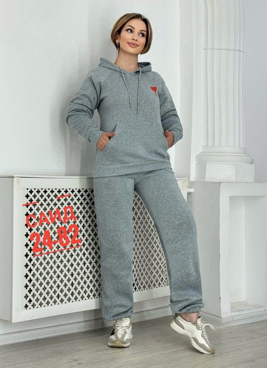 женский спортивный костюм на флисе,костюм на флисе женский,костюм женский,костюм женский спортивный,трикотажные костюмы