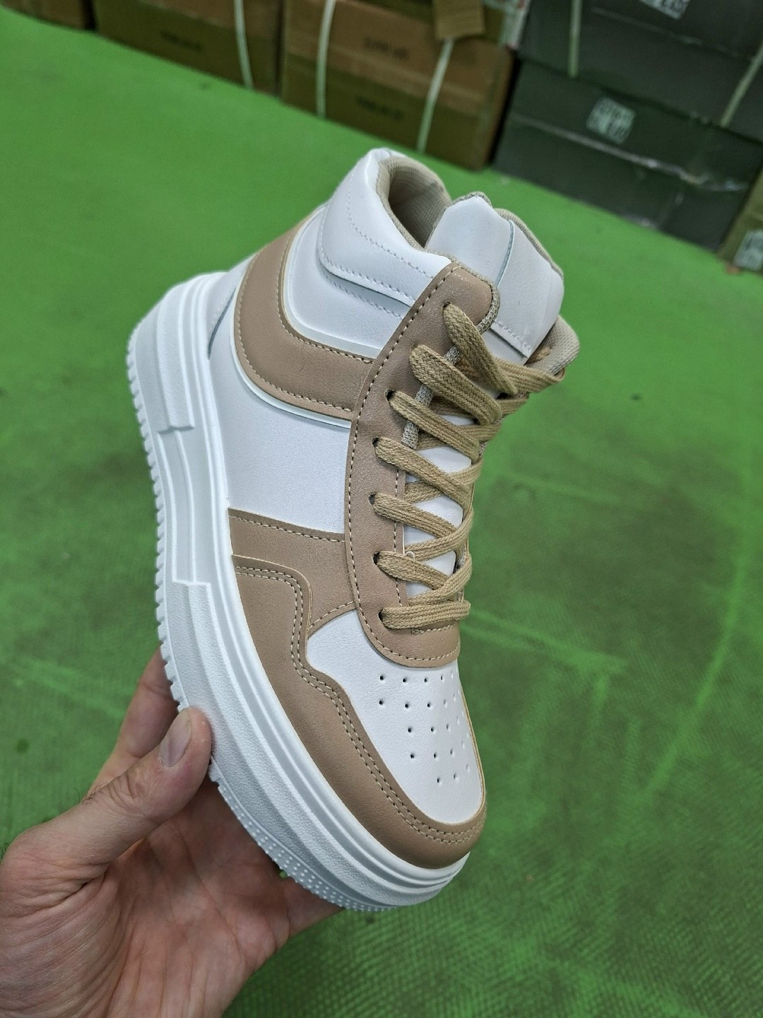 ,женские кроссовки,высокие кроссовки,женские высокие кроссовки, женская