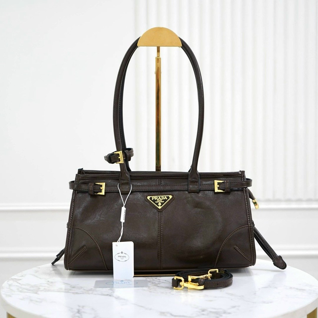 сумка prada натуральная кожа 32-16,сумка женская prada,сумка prada натуральная кожа 38х24,сумка prada,сумка prada натуральная кожа