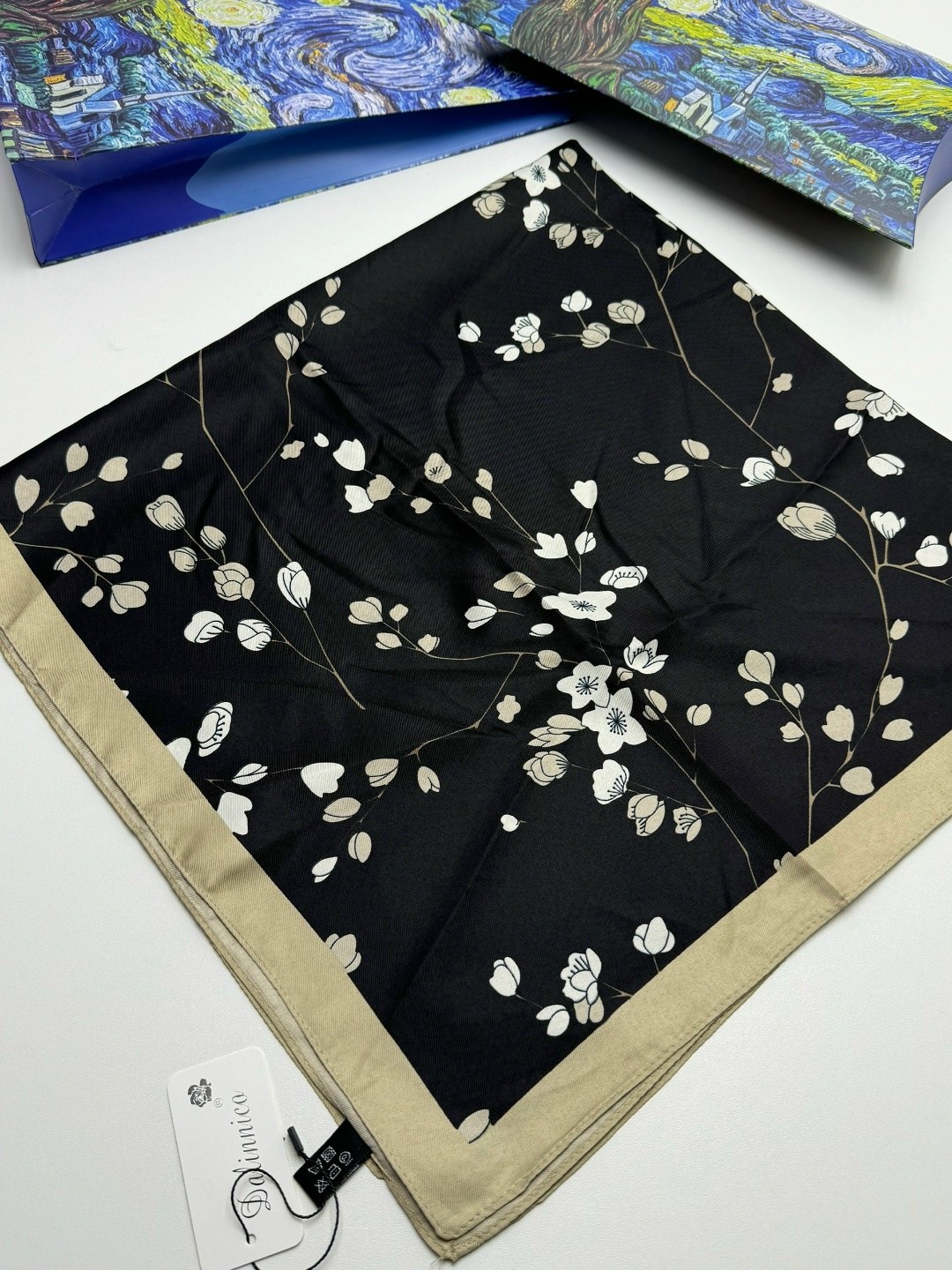 платок женский,платок женский с цветочным принтом 100*100 см арт. 1337838,платок,новинки платок,платок женский с рисунком