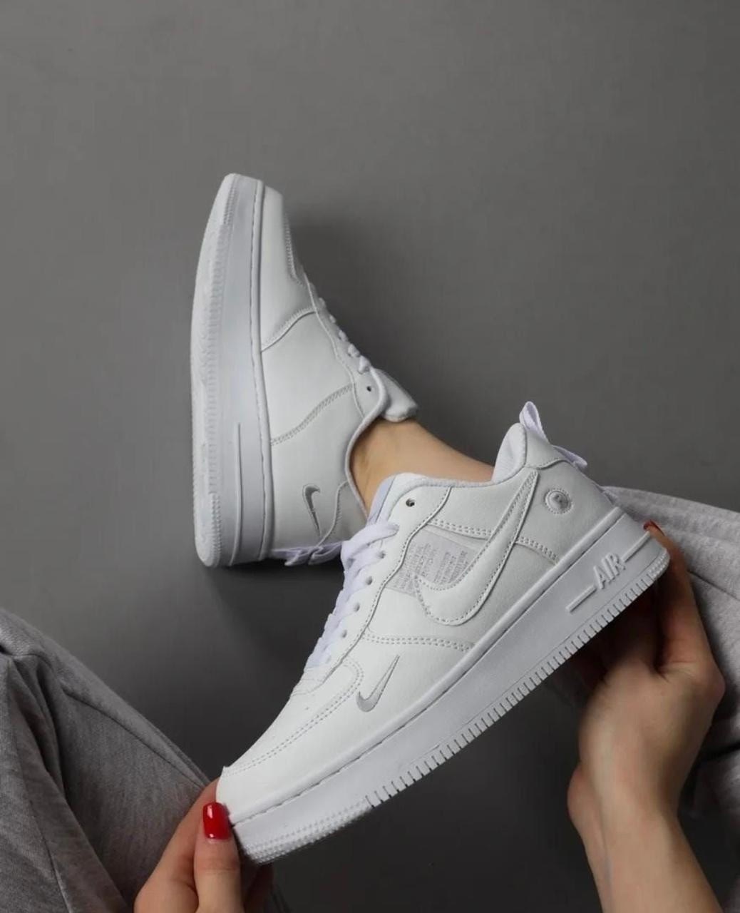 кроссовки nike air force 1 форсы белые кеды,кроссовки air force low 1 форсы кеды nike,кроссовки женские nike air force 1,кроссовки мужские женские,кроссовки найк аир форс